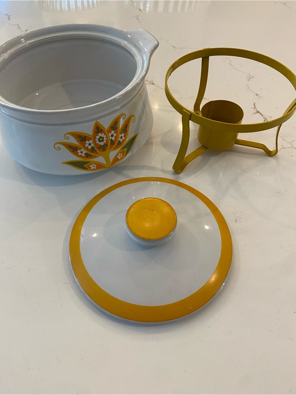 Vintage 70’s Lidded Pot Retro Removable Metal Candle Holder 9” x 5” Stoneware
